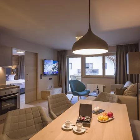 Postresidenz Aparthotel 4*