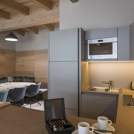 Postresidenz 公寓式酒店 4*