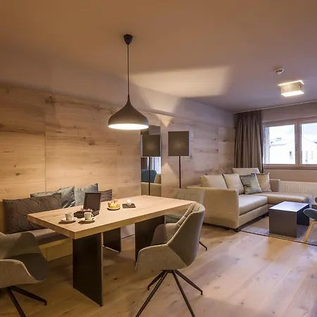 Postresidenz Apartmanhotel Mayrhofen