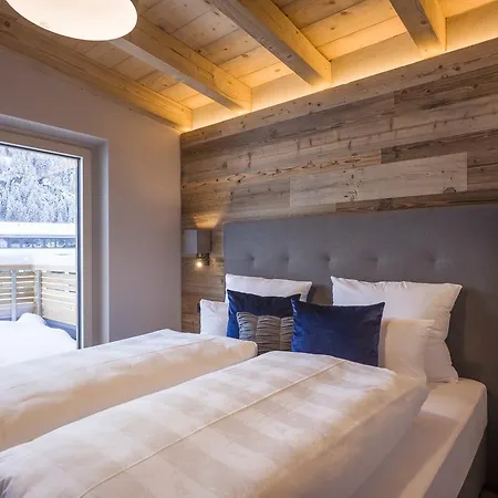 Aparthotel Postresidenz 4*