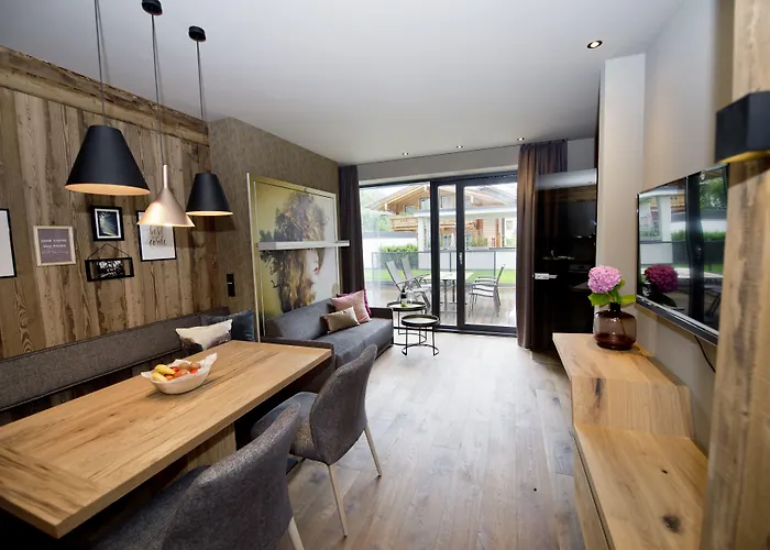 Postresidenz 4* מאיירהופן