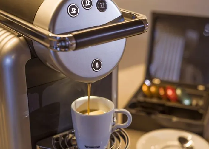 Postresidenz מלון דירות