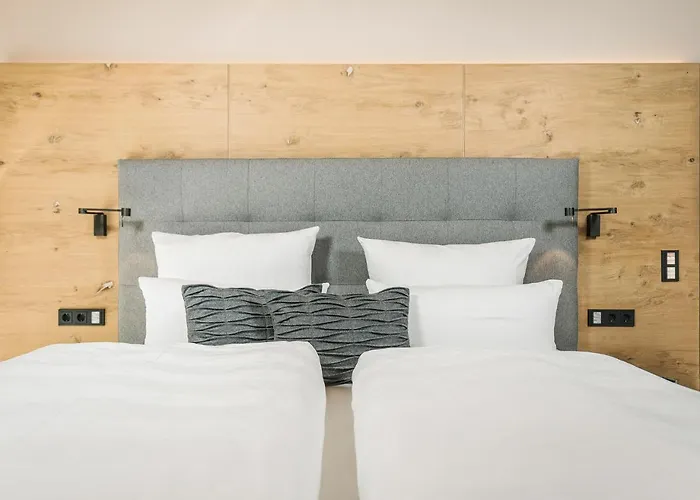 Postresidenz מאיירהופן