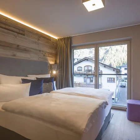 Postresidenz 4*